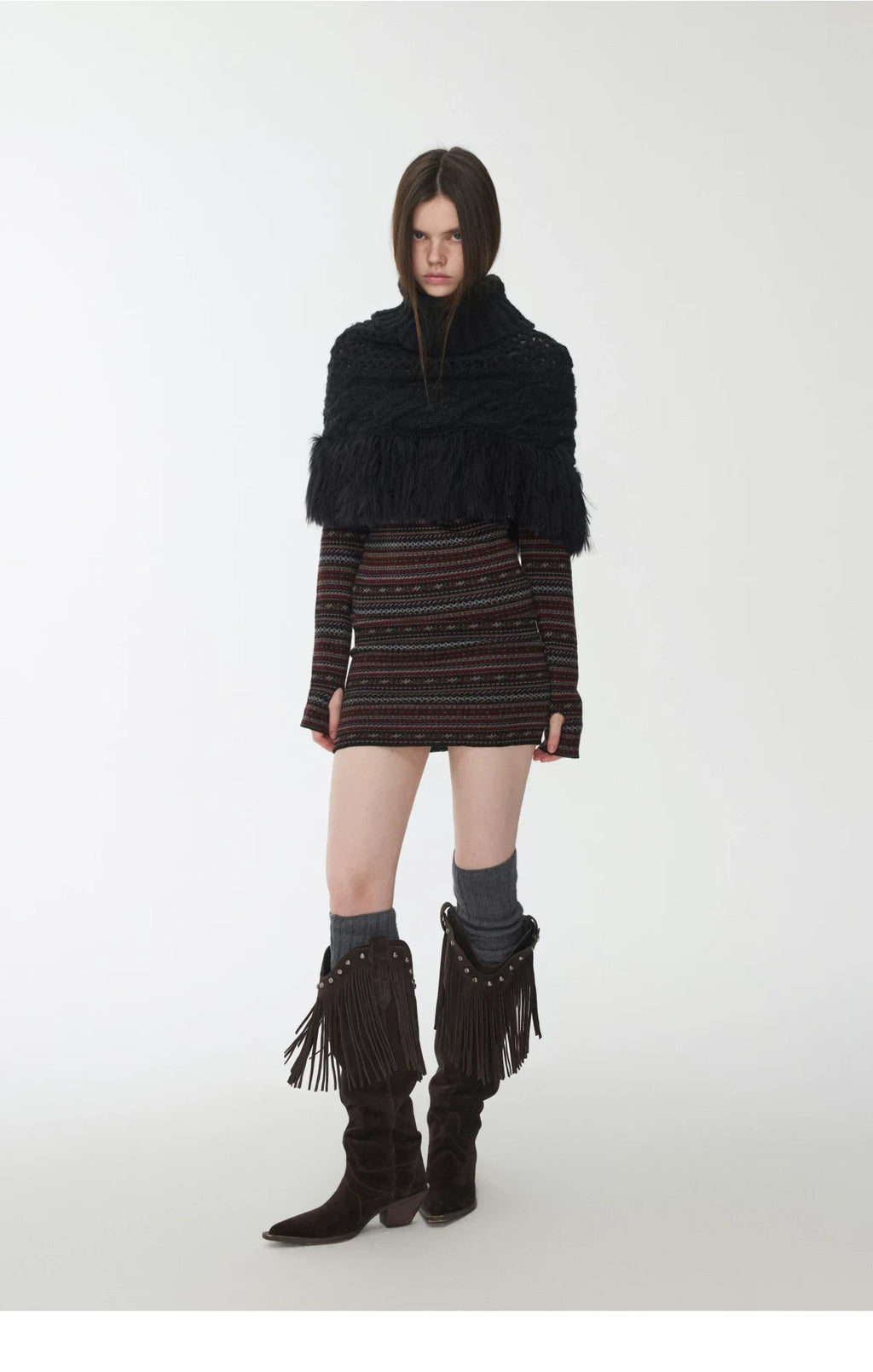 CABLE-KNIT FRINGED HIGH-NECK CAPELET – 2colors