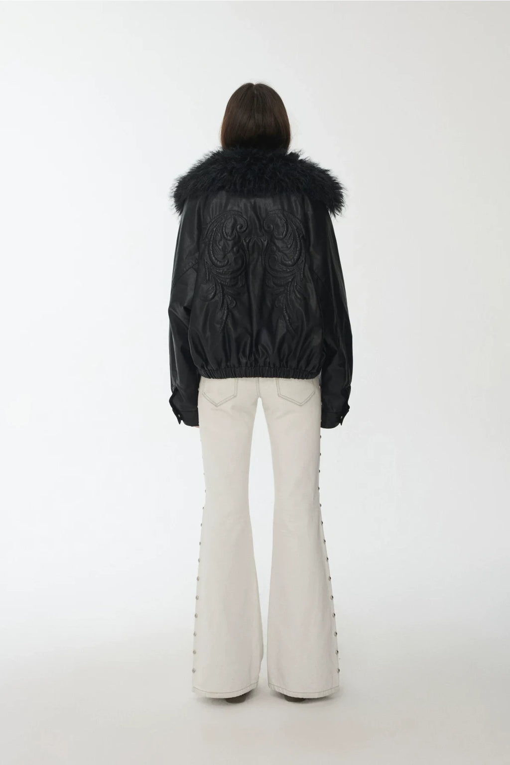 CAT-WHISKER STUDDED FLARED JEANS – 2colors