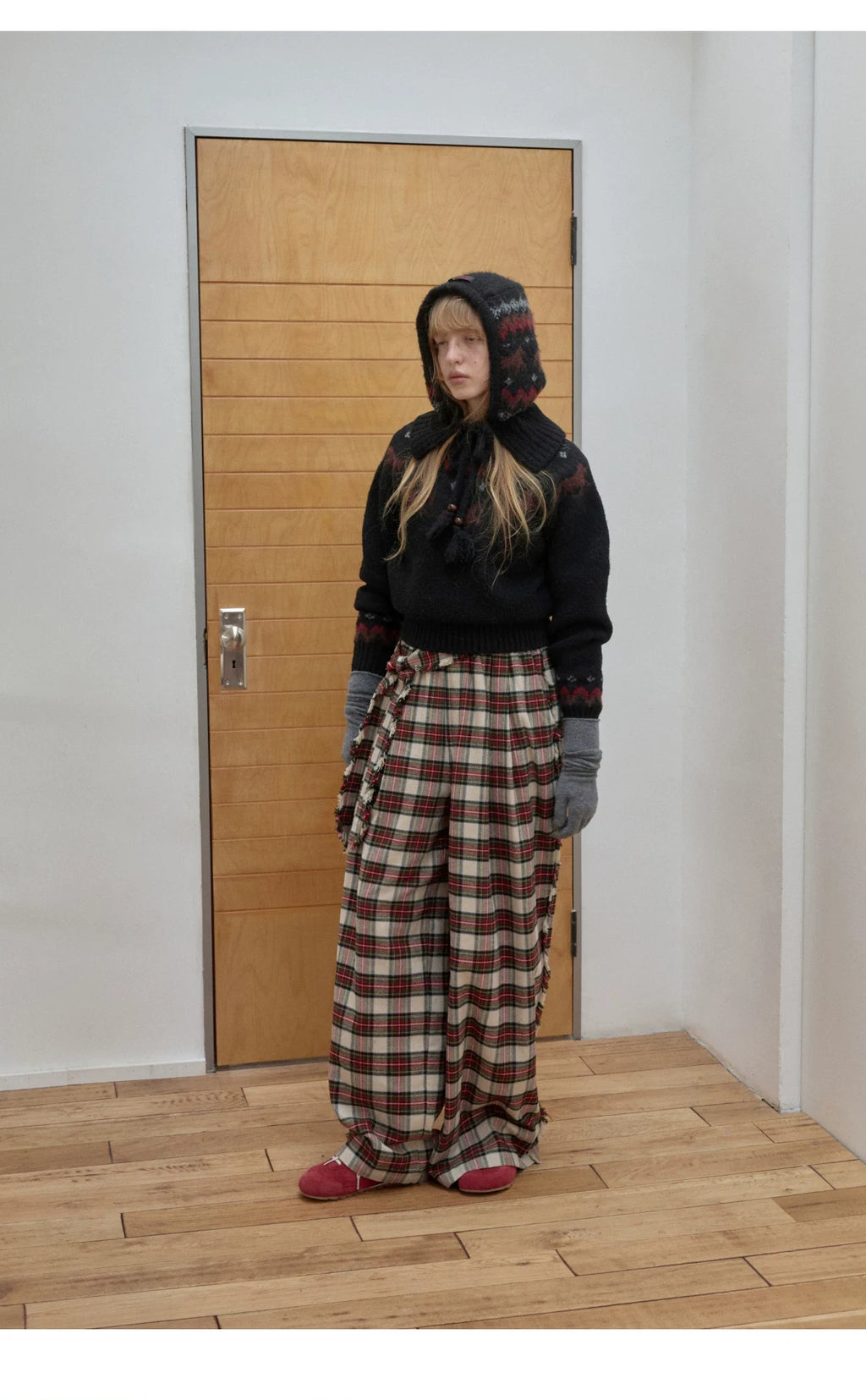 FAIR ISLE PONY JACQUARD KNIT HOOD – 3colors