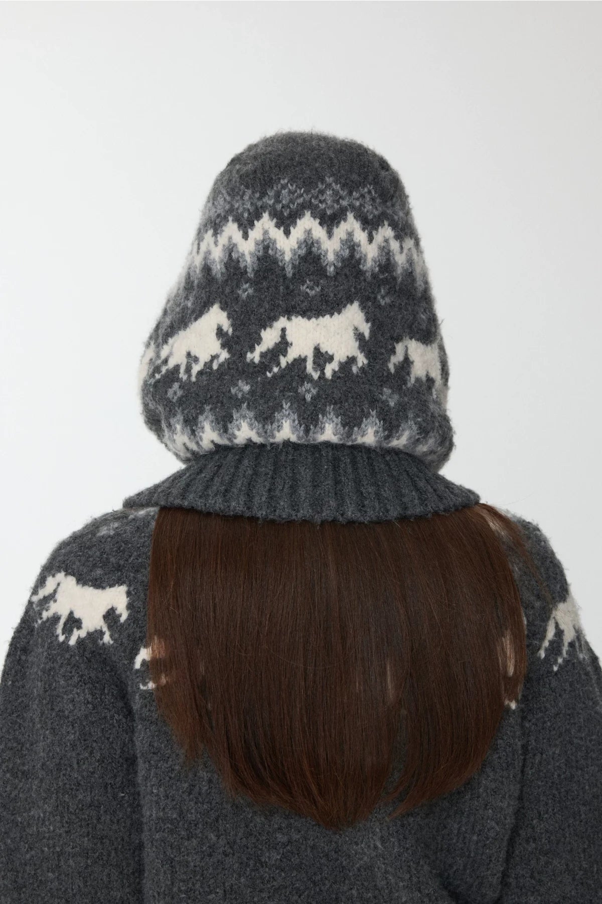 FAIR ISLE PONY JACQUARD KNIT HOOD – 3colors