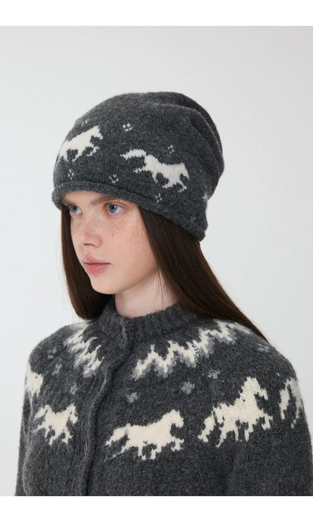 FAIR ISLE PONY JACQUARD SLOUCH BEANIE – 3colors