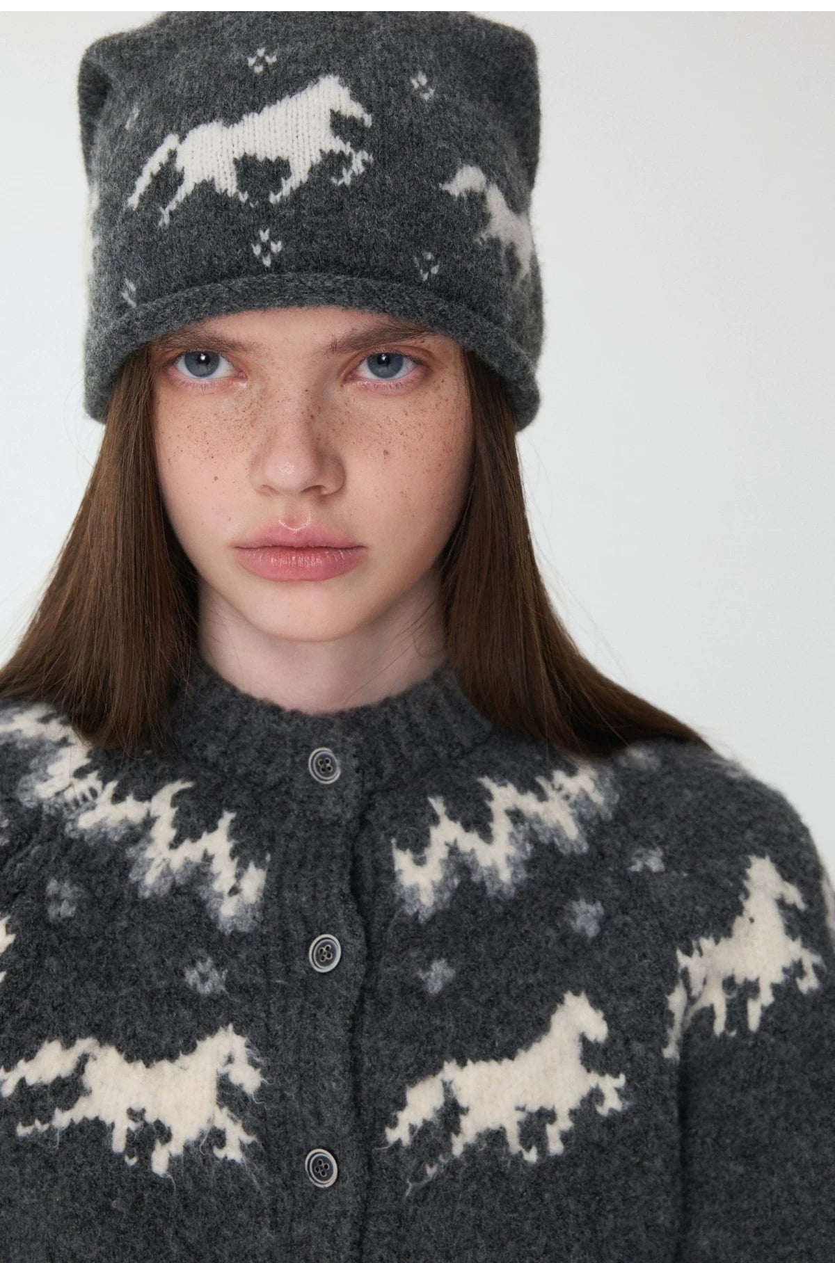 FAIR ISLE PONY JACQUARD SLOUCH BEANIE – 3colors