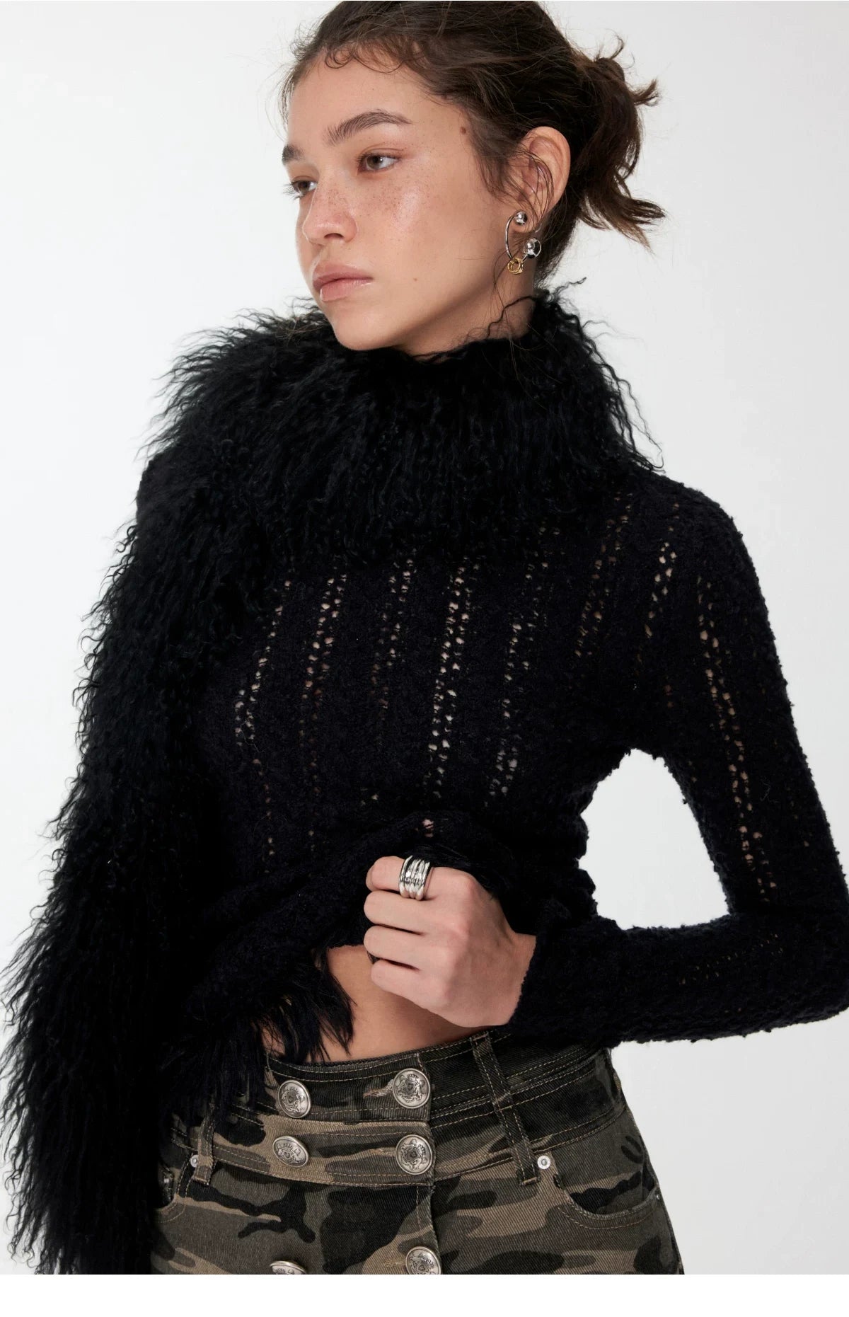 OPENWORK CABLE FRINGE BOAT-NECK KNIT TOP – 2colors