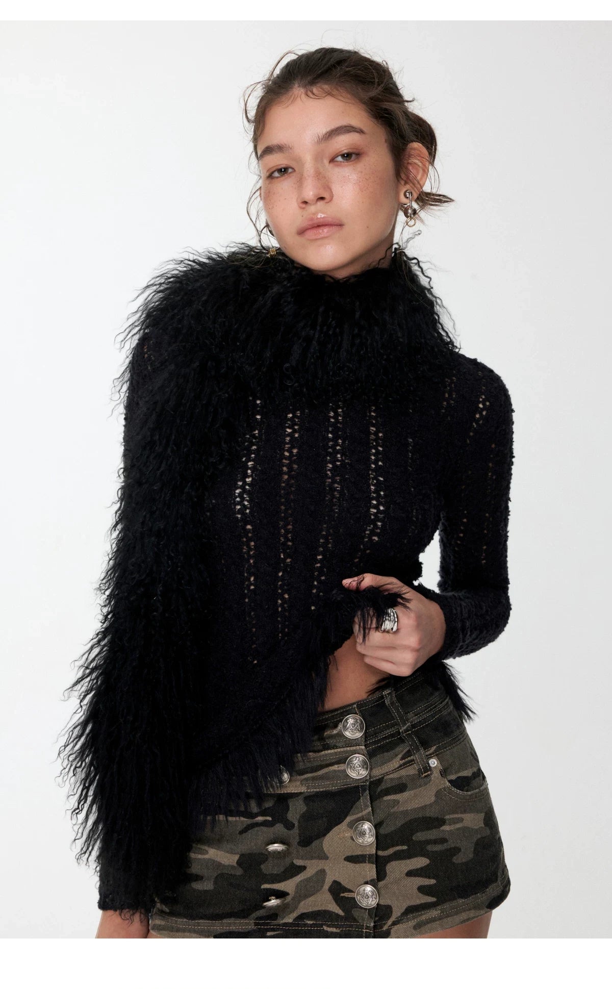 OPENWORK CABLE FRINGE BOAT-NECK KNIT TOP – 2colors