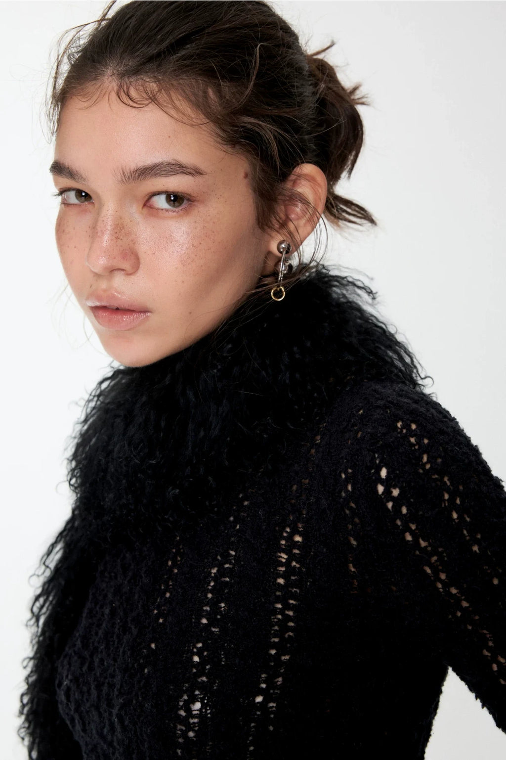 OPENWORK CABLE FRINGE BOAT-NECK KNIT TOP – 2colors