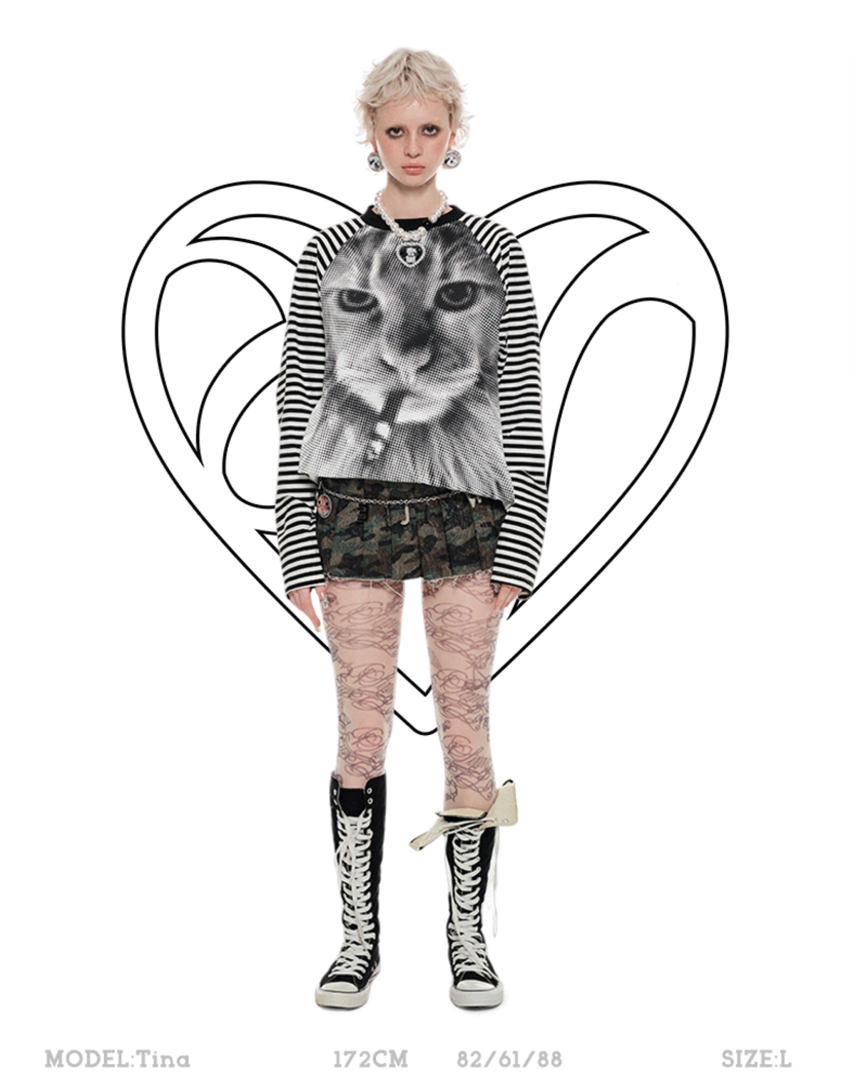 SMOKING CAT PRINT T-SHIRT