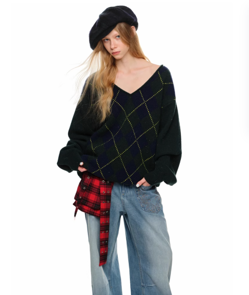 GRAY ARGYLE LOOSE SWEATER – 2colors