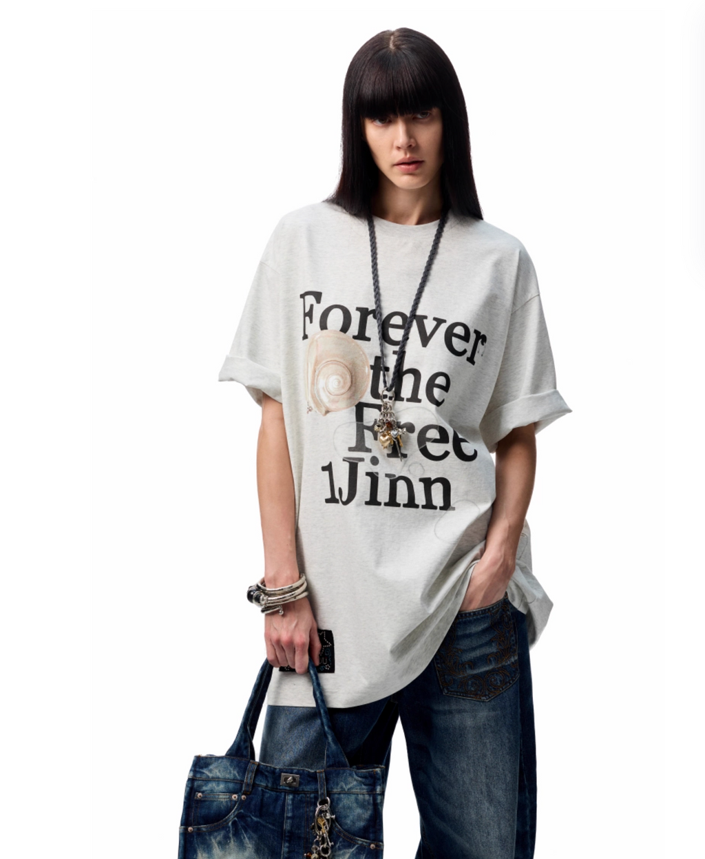 OVERSIZE FLORAL ALPHABET PRINTED T-SHIRT – 2colors