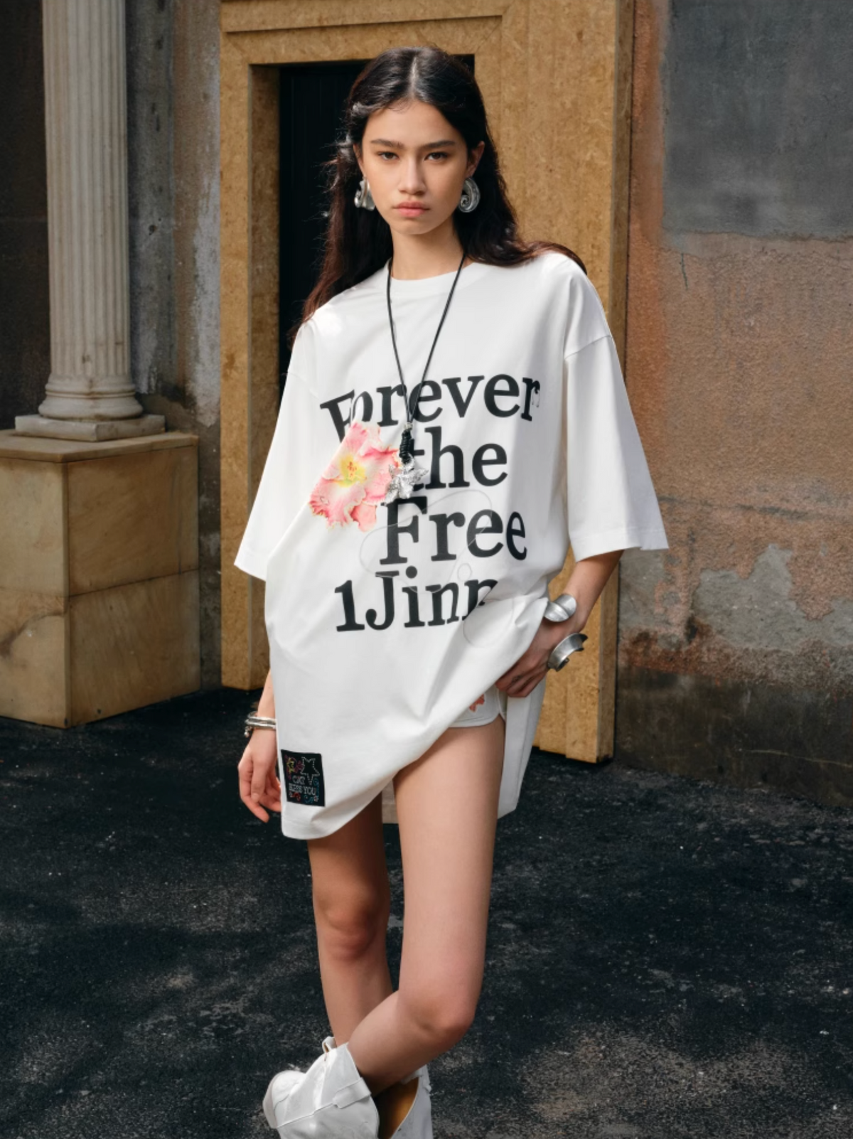 OVERSIZE FLORAL ALPHABET PRINTED T-SHIRT – 2colors