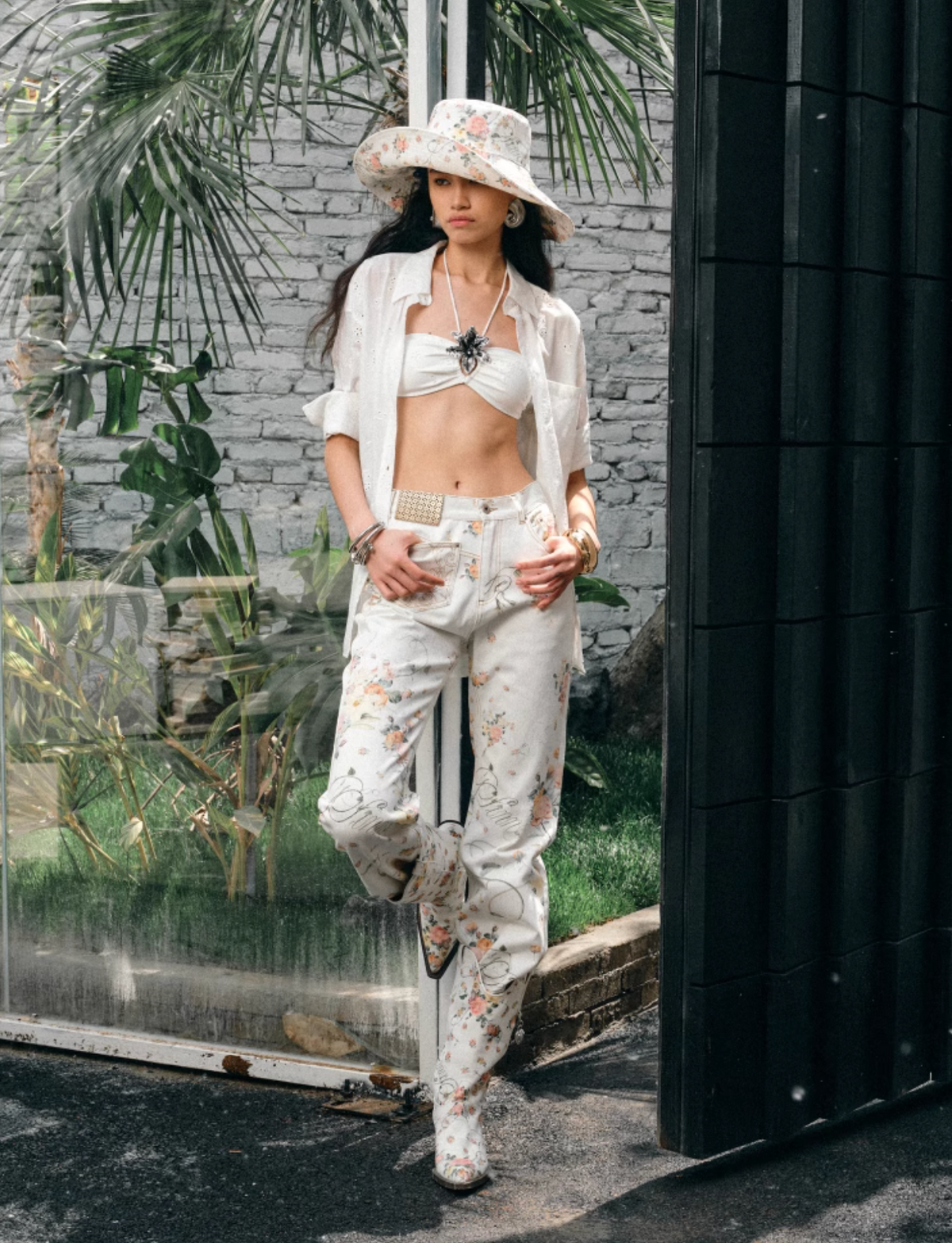 BENEDICTE STRAIGHT-LEG HIGH WAIST JEANS