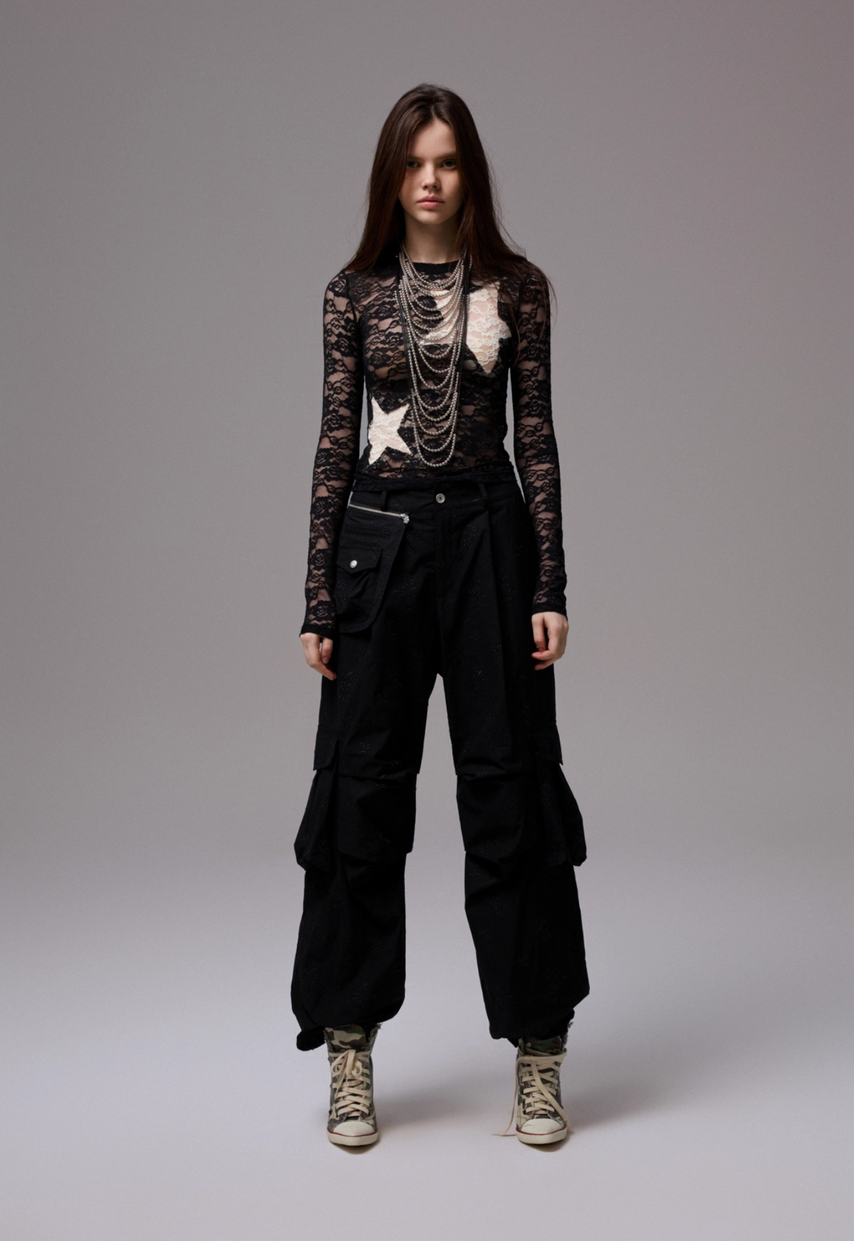 STAR VINTAGE LACE TOP
