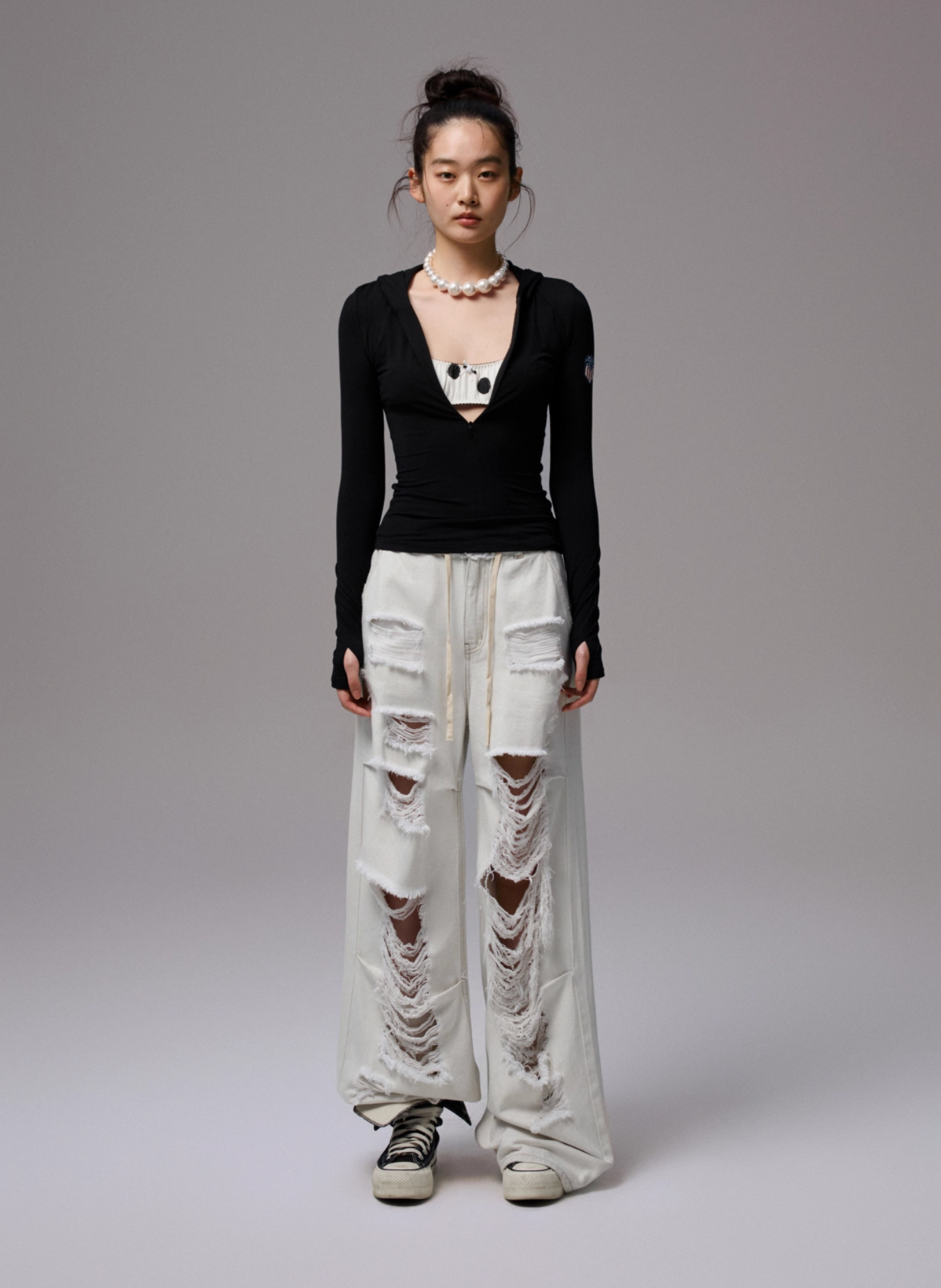 ♱ AZABU グレーフード付きジップアップTシャツ - 3色