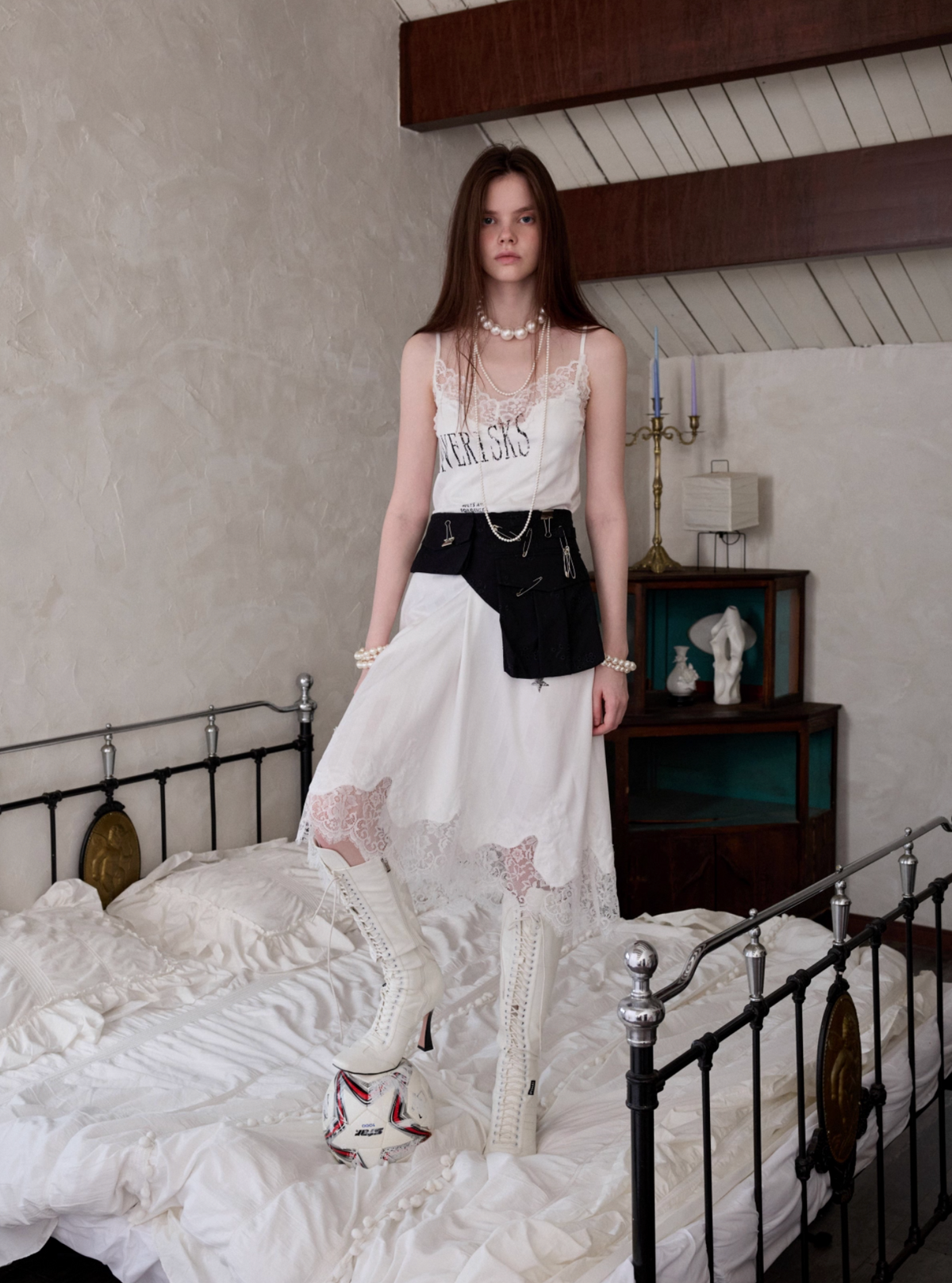 VINTAGE LACE-TRIM SLIP DRESS – 2colors