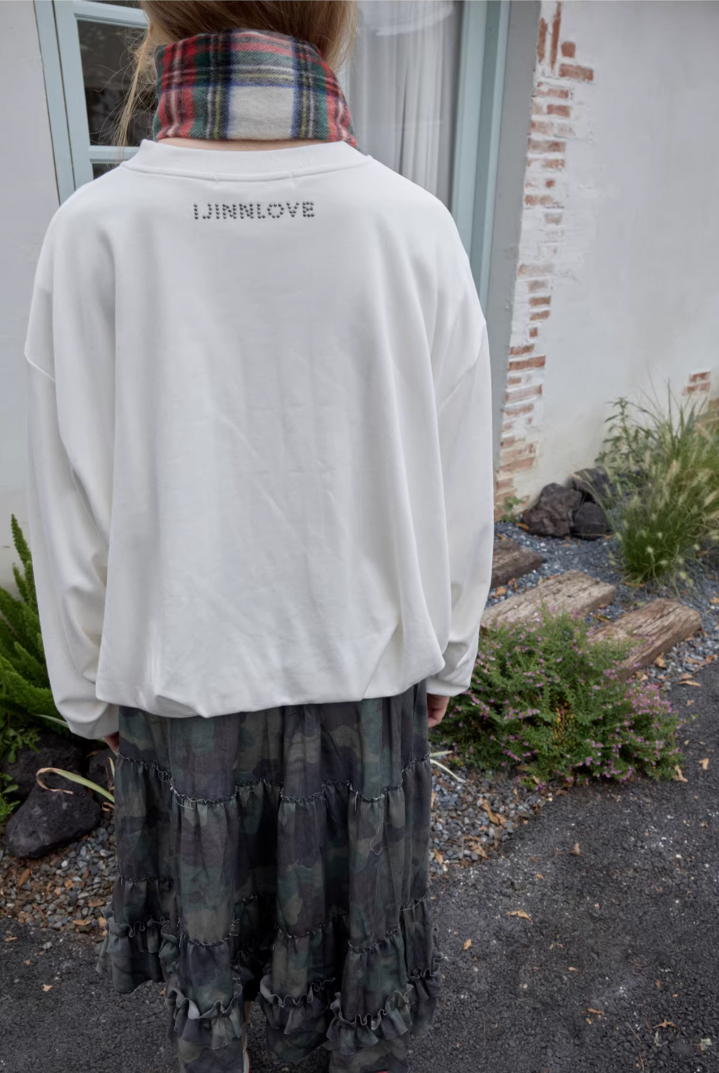 COZY MOB1JINN SWEATER – 2colors