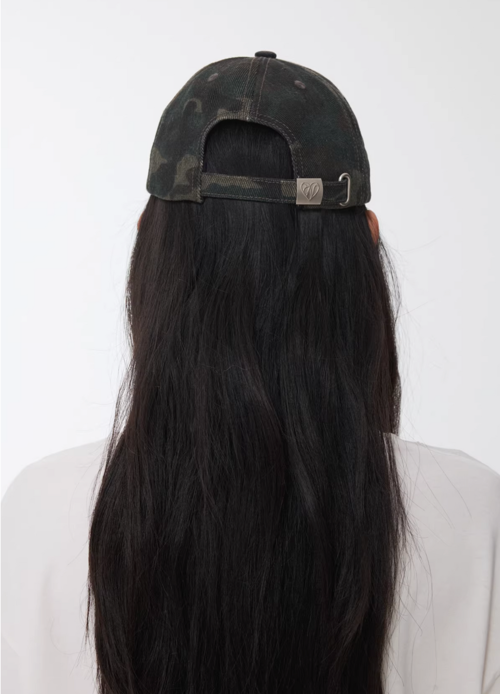 DISTRESSED STAR-STUDDED BASEBALL CAP – GREEN CAMOUFLAGE