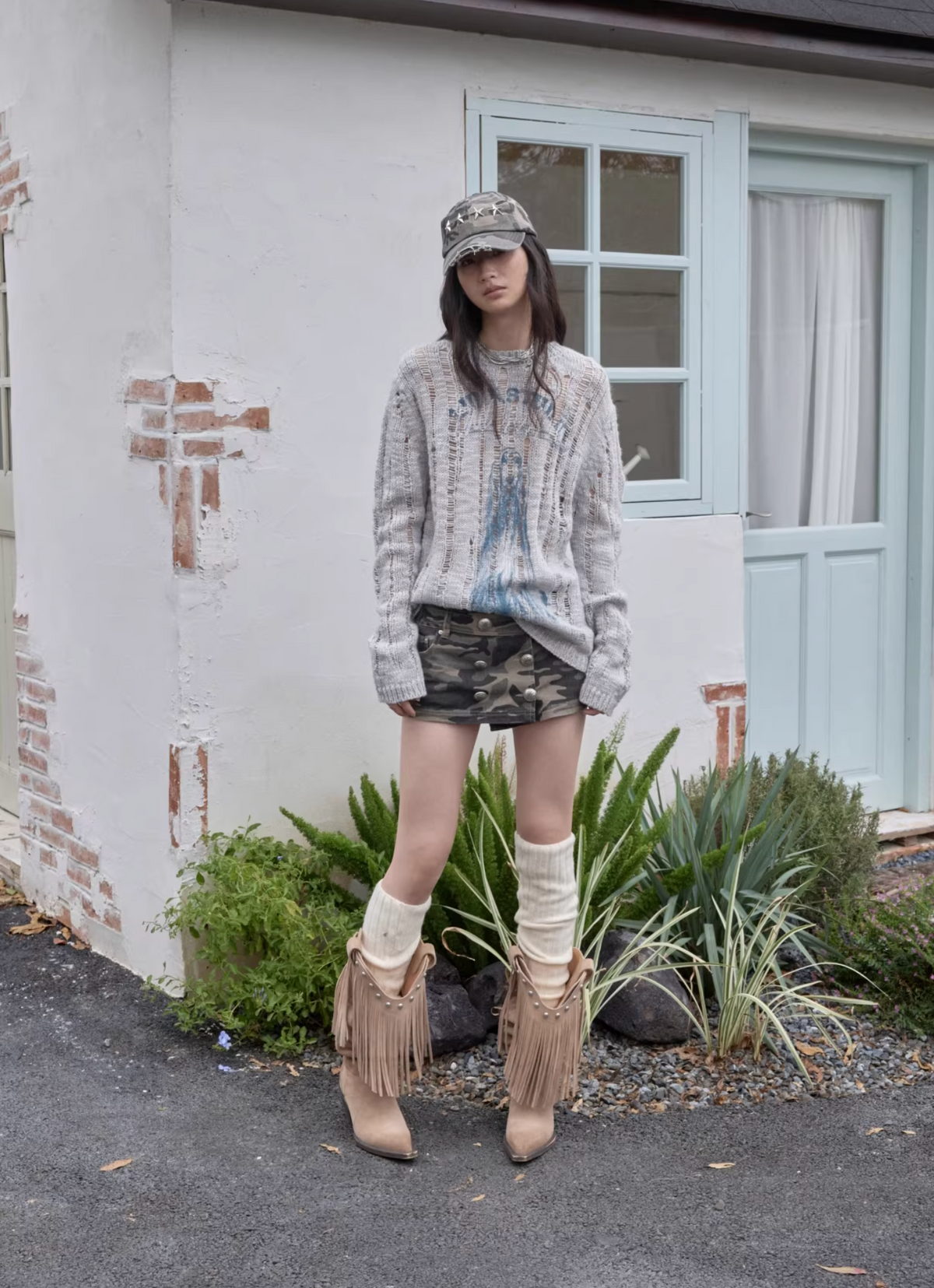 DISTRESSED STAR-STUDDED BASEBALL CAP – GRAY CAMOUFLAGE
