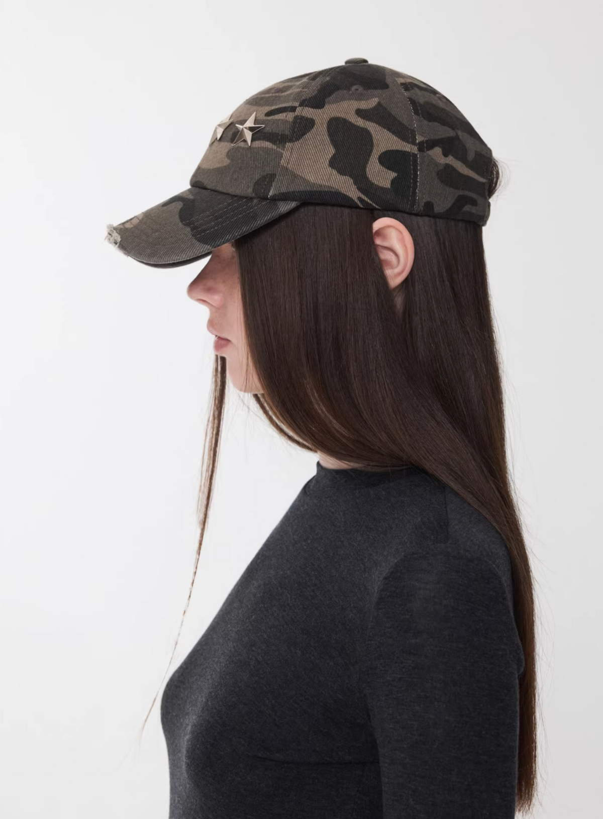 DISTRESSED STAR-STUDDED BASEBALL CAP – GRAY CAMOUFLAGE