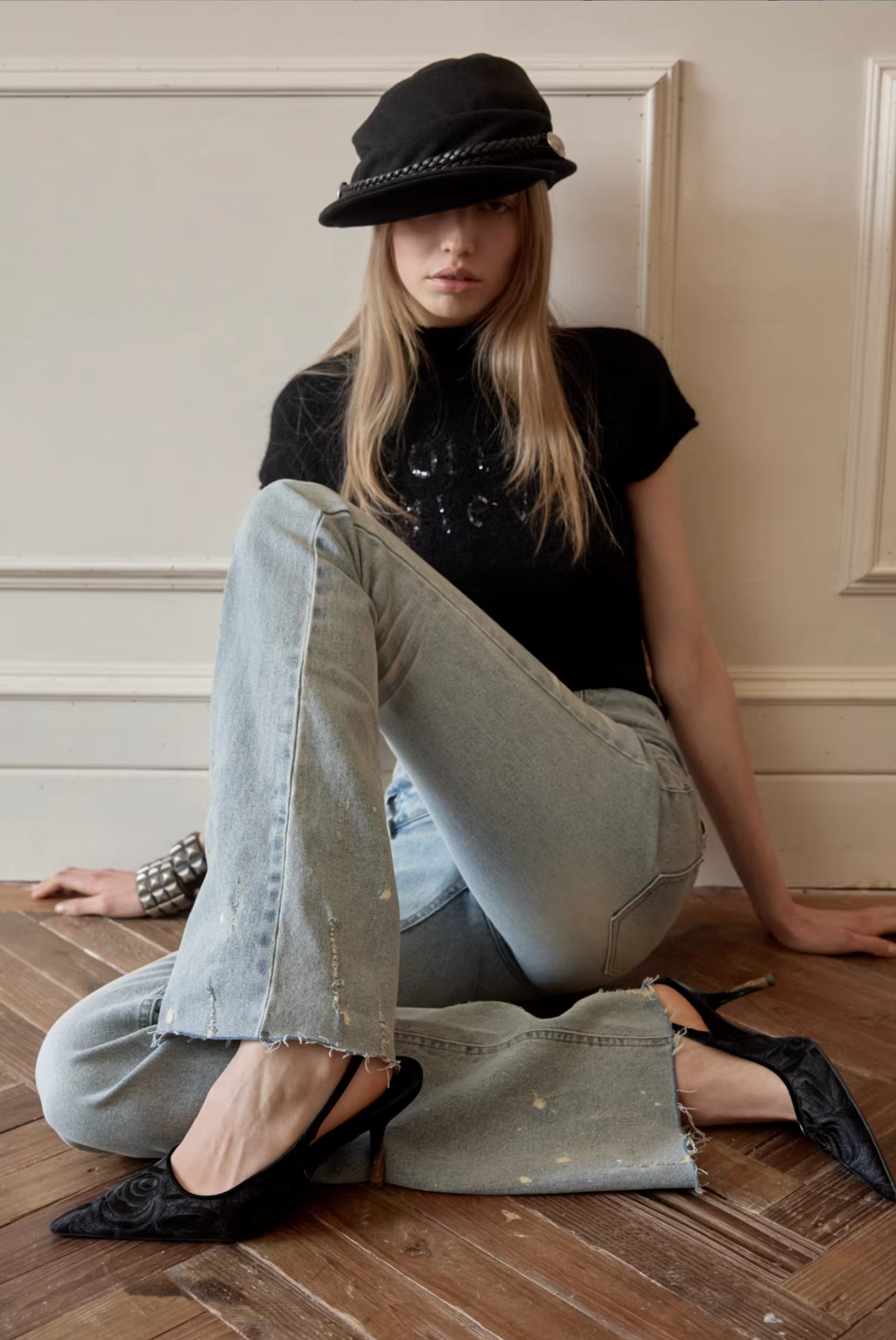 SEQUIN-EMBROIDERED KNIT TOP – 2colors
