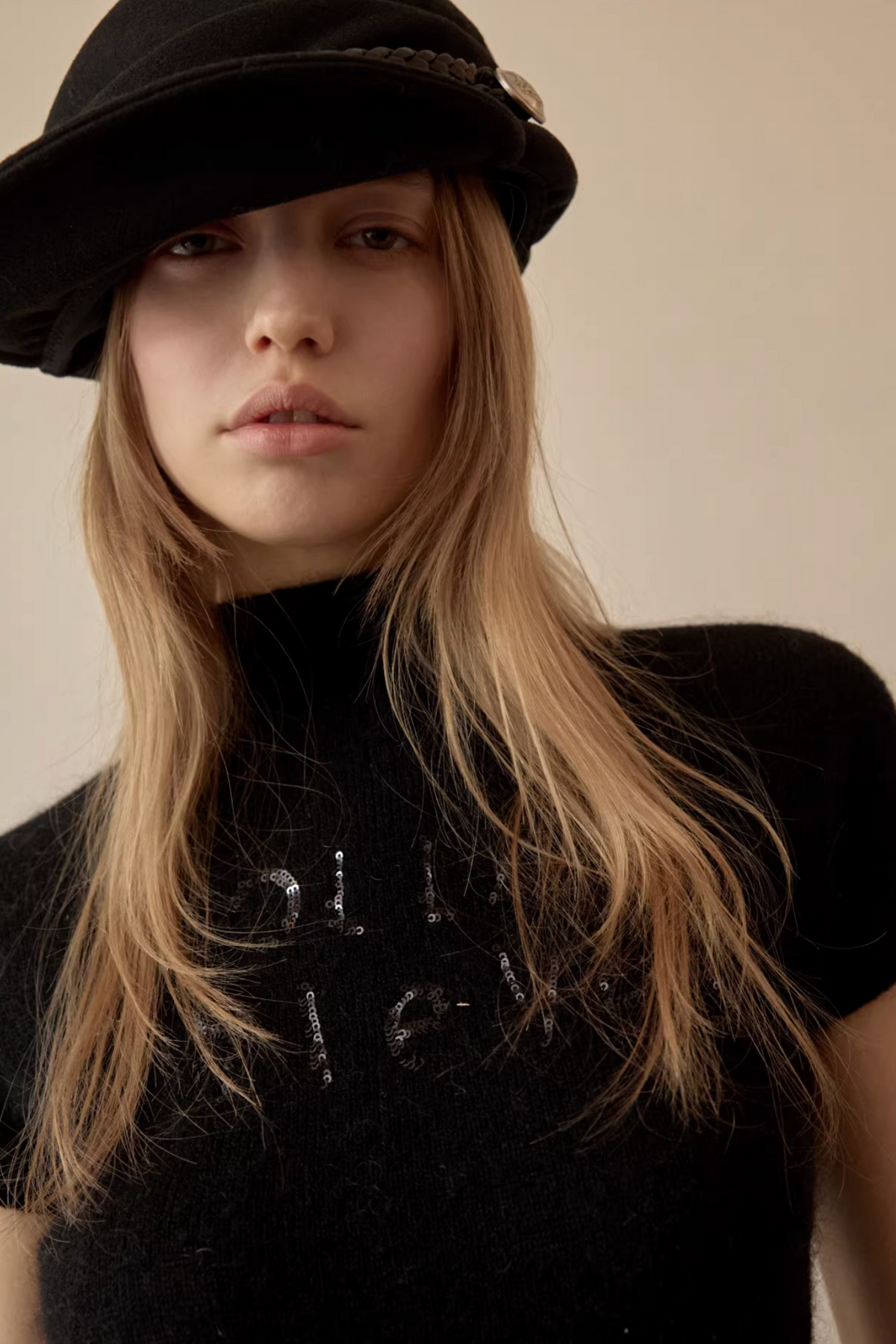 SEQUIN-EMBROIDERED KNIT TOP – 2colors