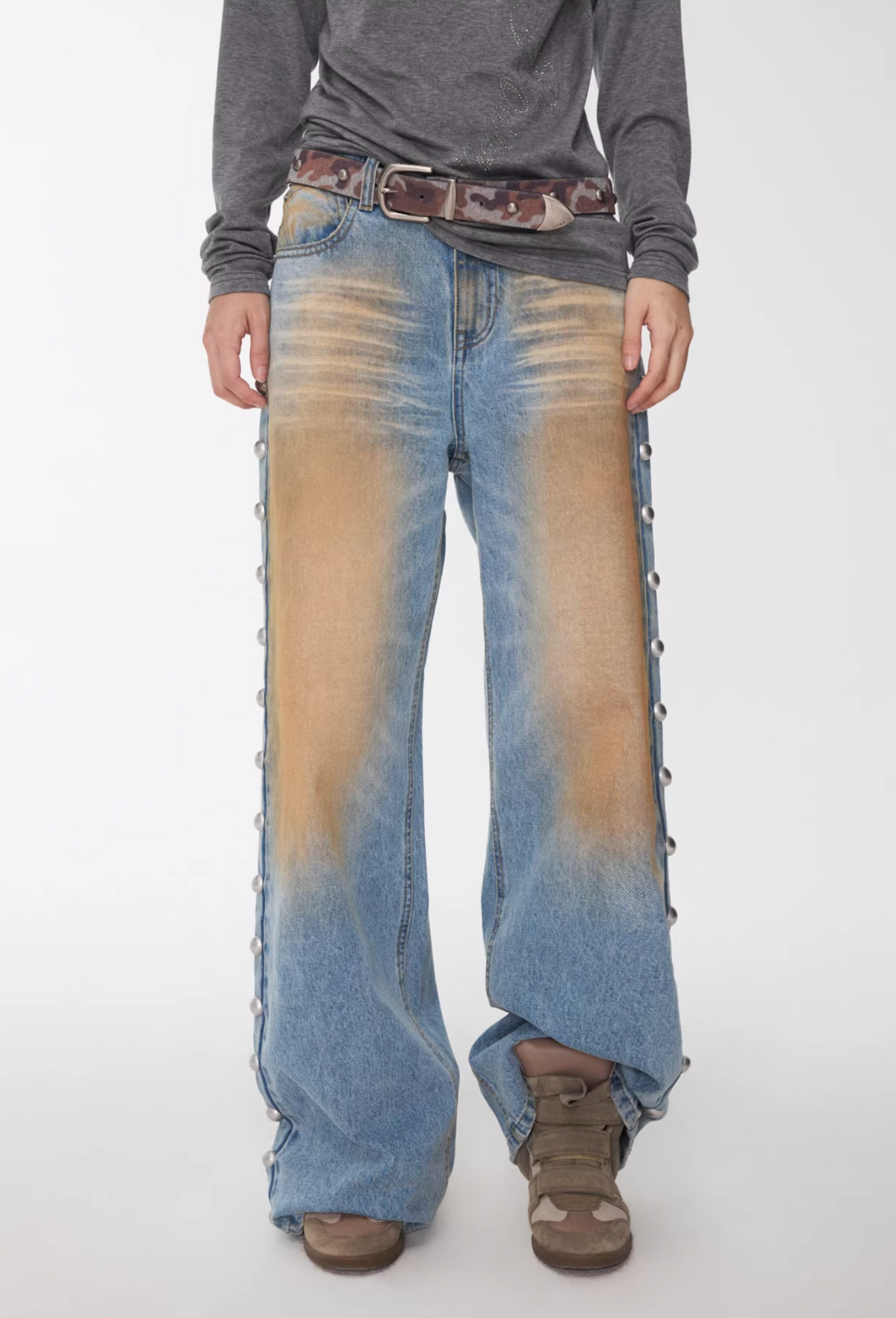 BRONZE HORIZON WASH BUTTON-SIDE JEANS