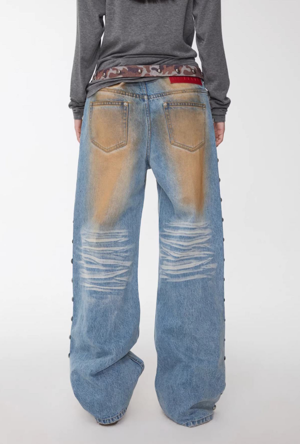 BRONZE HORIZON WASH BUTTON-SIDE JEANS