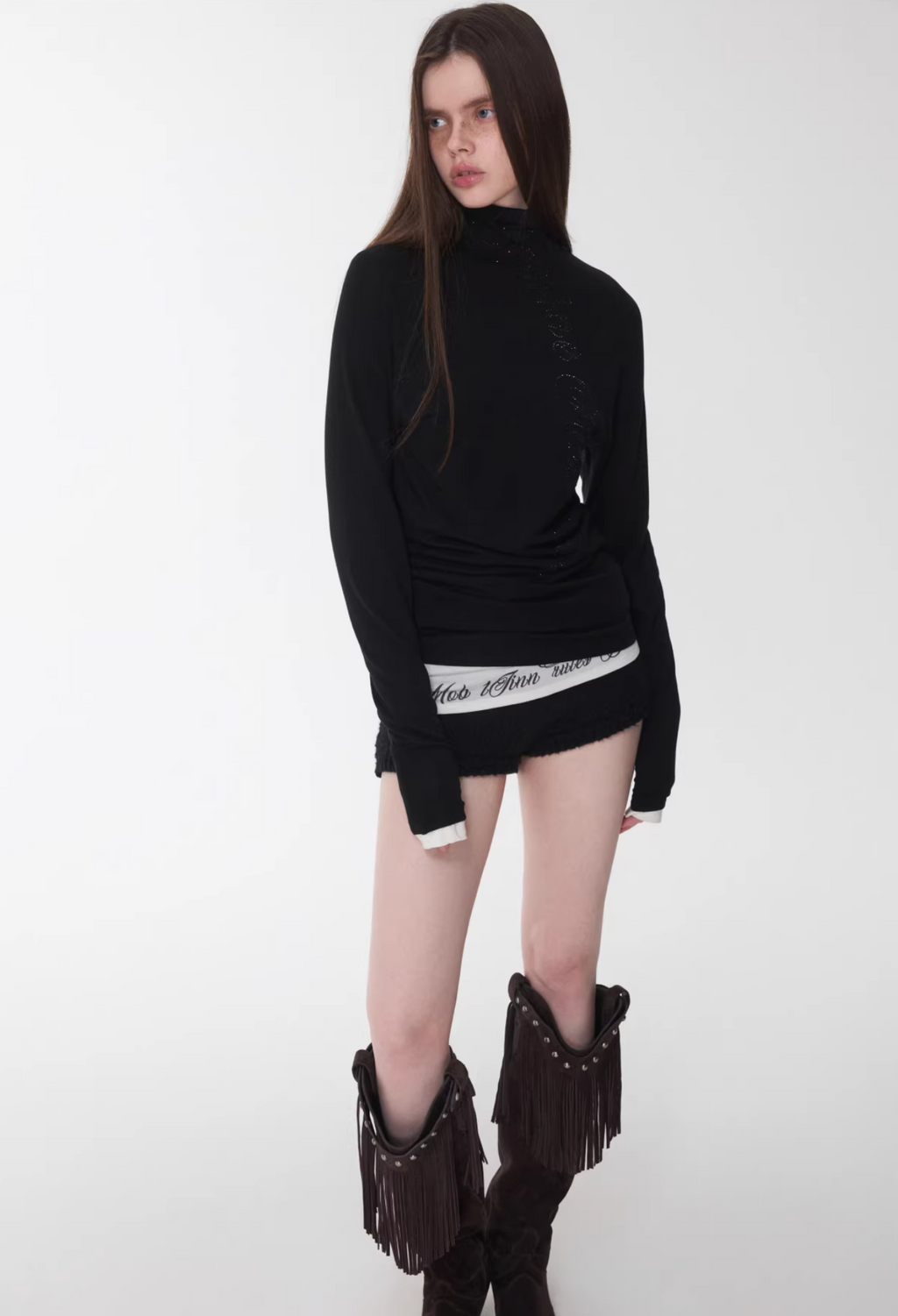 CRYSTAL LETTERING HIGH-NECK TOP – 4colors