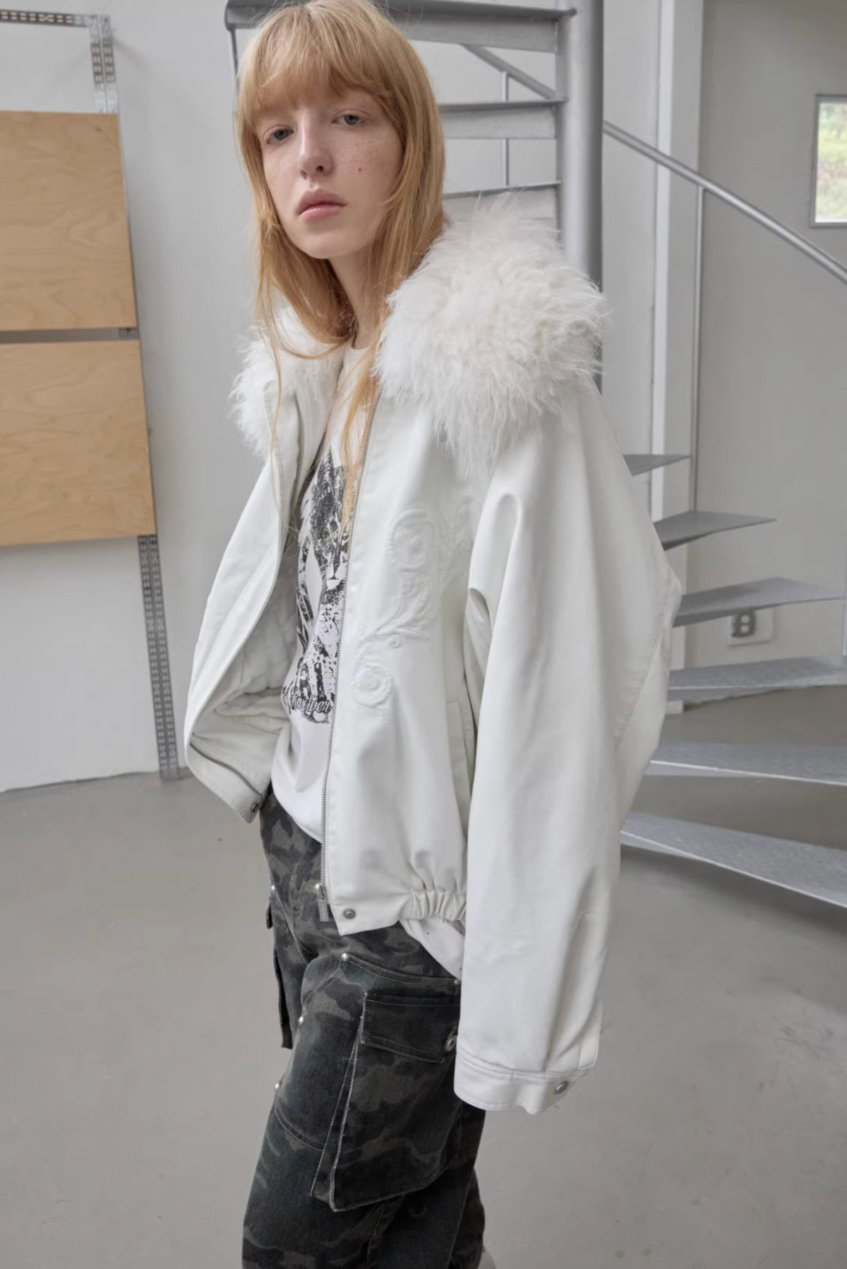 ANGEL WING FUR-COLLAR JACKET – 2colors
