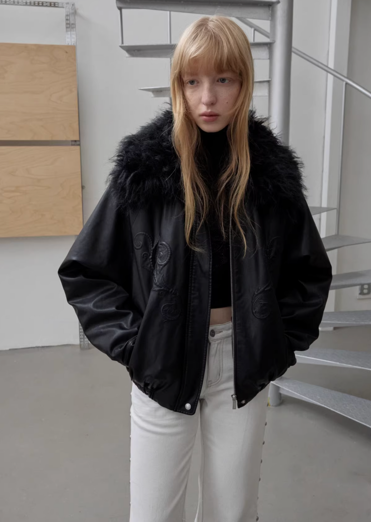 ANGEL WING FUR-COLLAR JACKET – 2colors