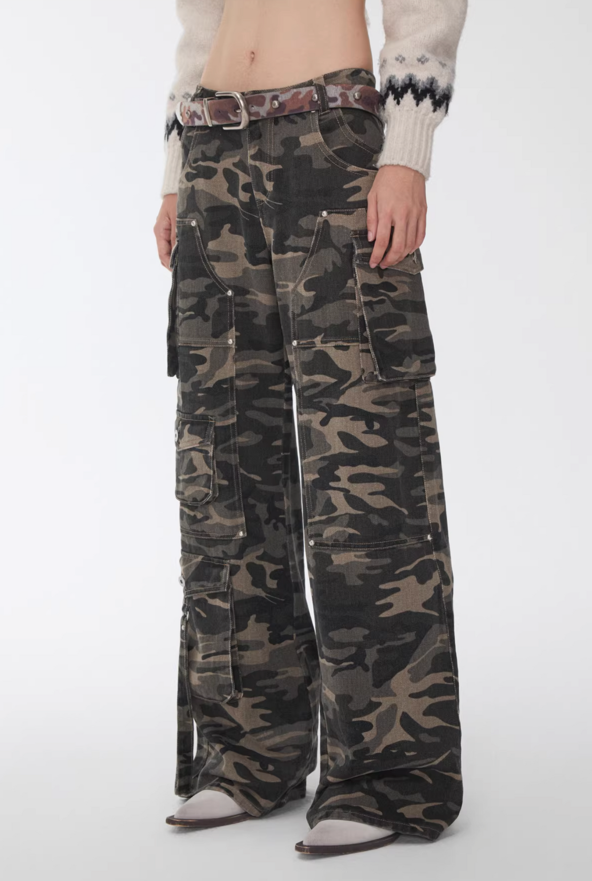 UTILITY CAMO MULTI-POCKET JEANS – 2colors