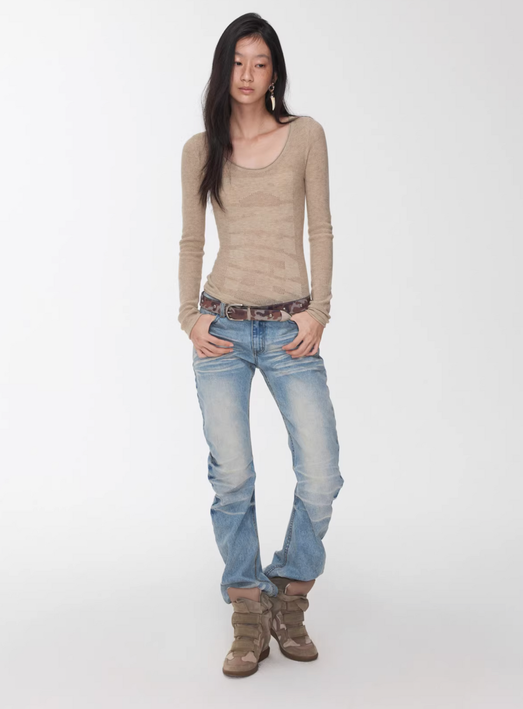 FADED WHISKER DENIM JEANS