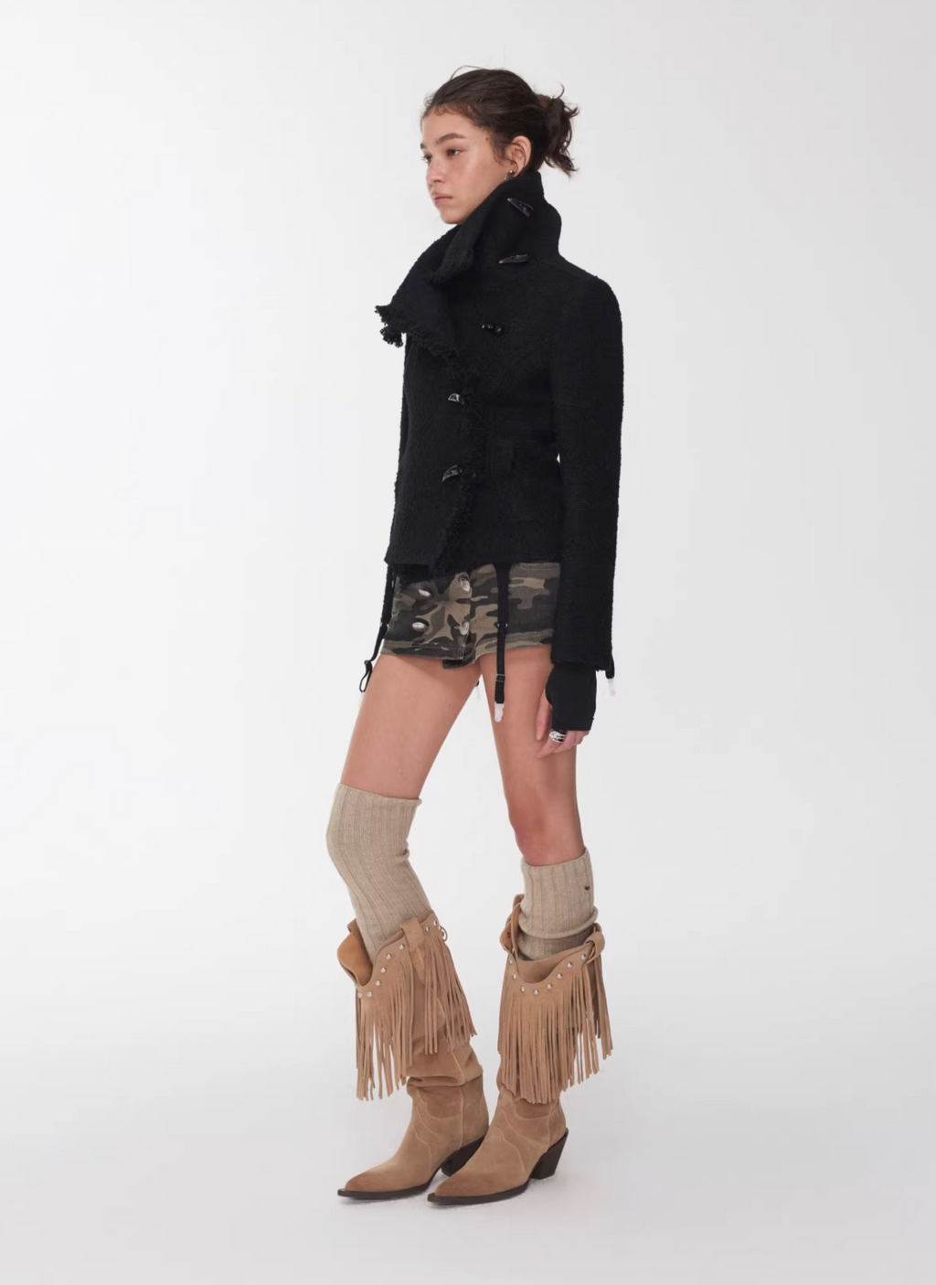 FRAYED COLLAR TOGGLE JACKET