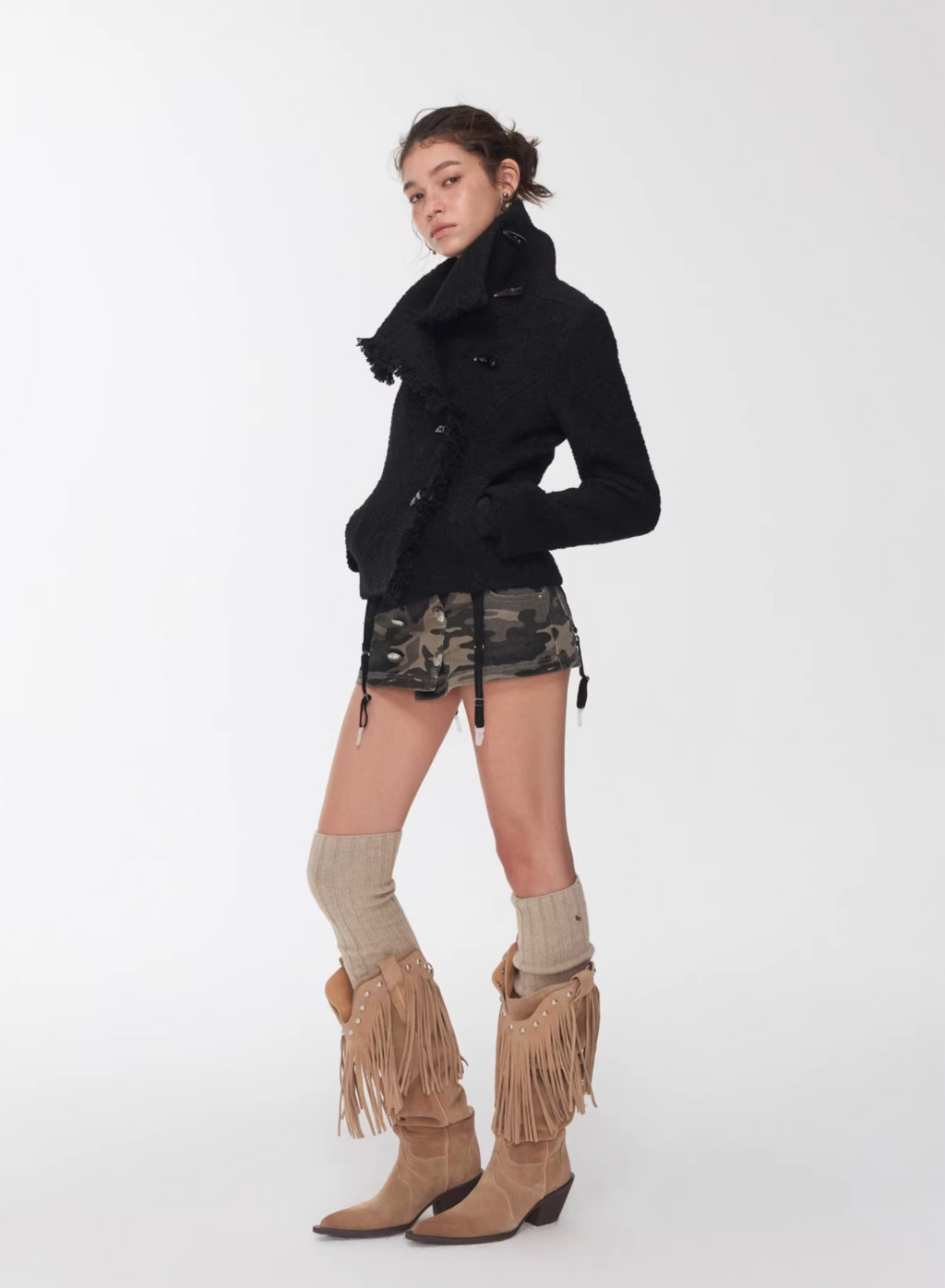 FRAYED COLLAR TOGGLE JACKET