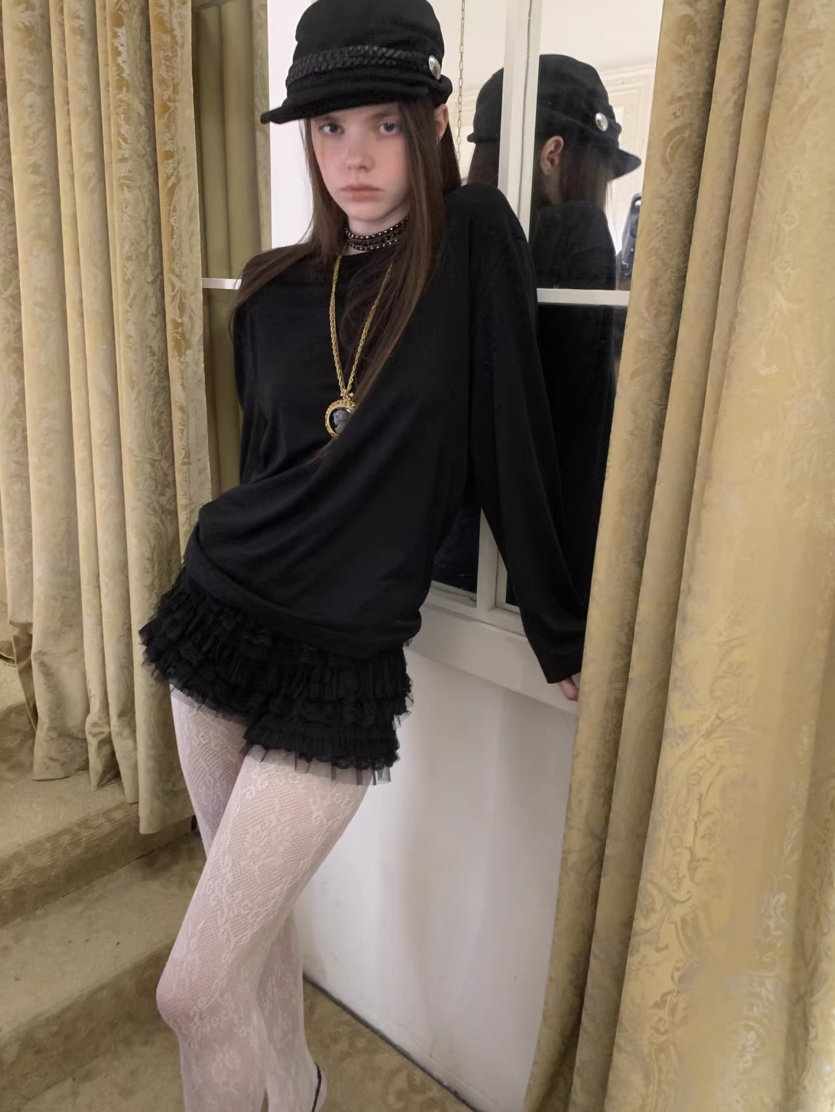 REVERSIBLE VINTAGE LACE TOP