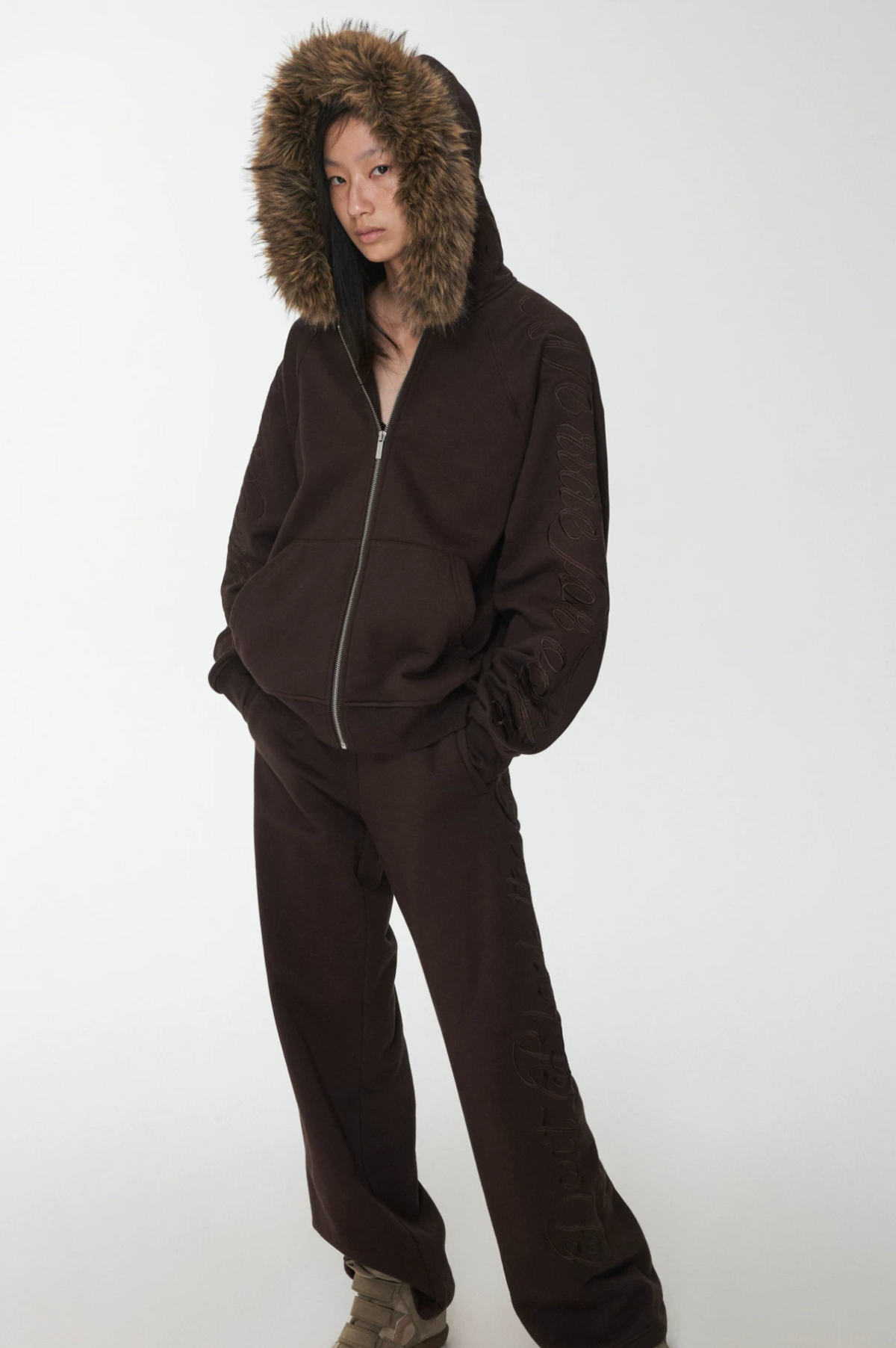 JELENE HOODIE FUR SWEATSHIRT & SWEATPANTS – 2colors (detachable hood)