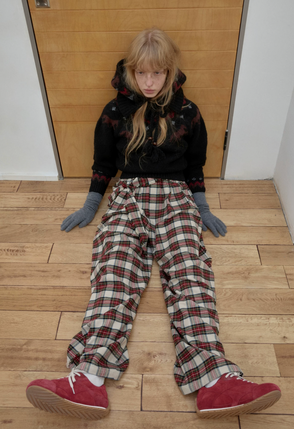 VINTAGE RED PLAID WIDE-LEG PANTS