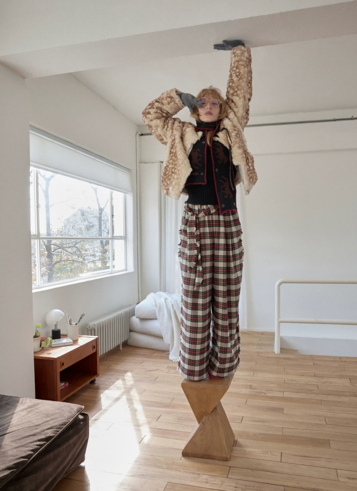 VINTAGE RED PLAID WIDE-LEG PANTS