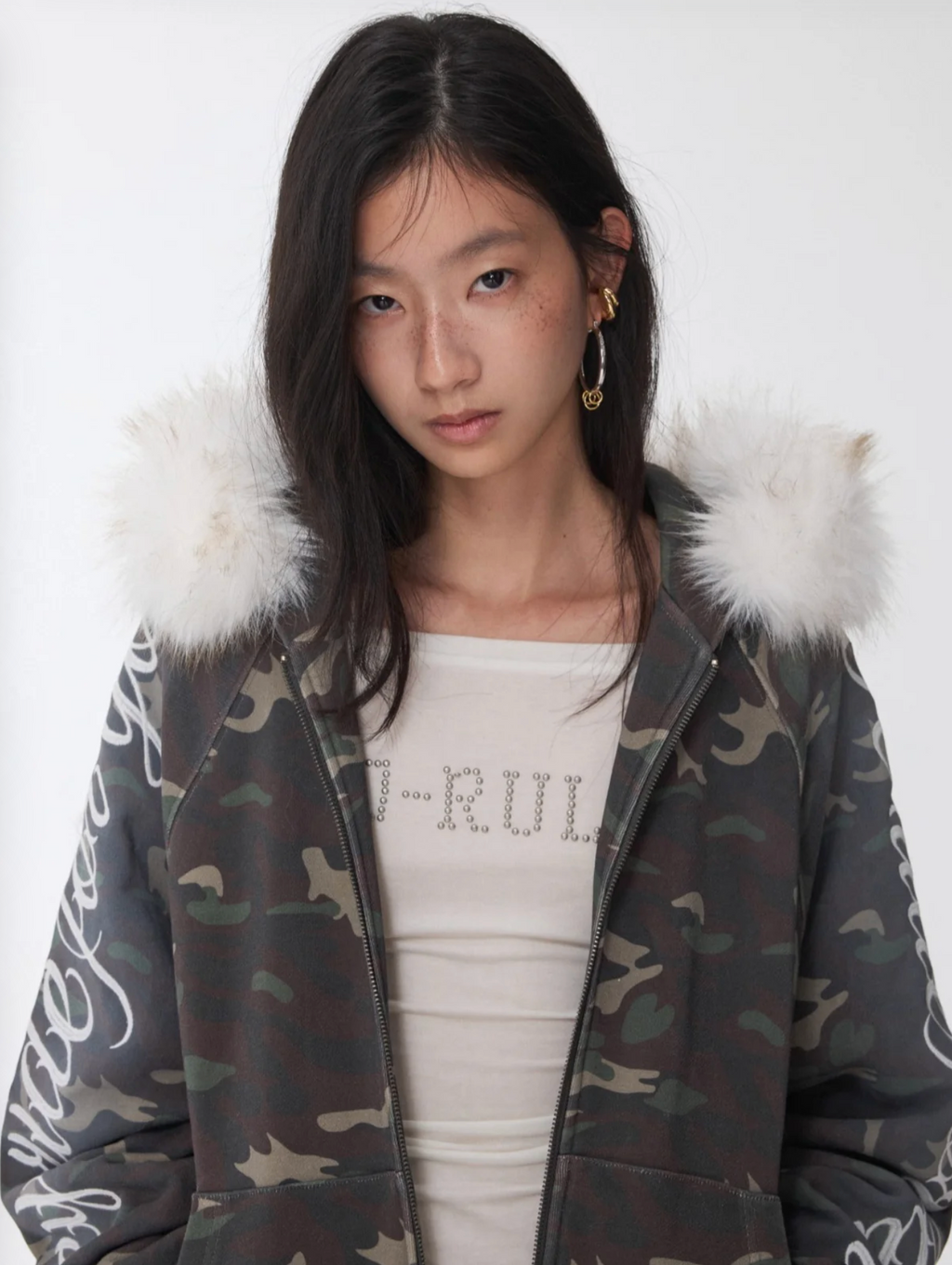 FAUX-FUR HOODED SWEATSHIRT & SWEATPANTS SET (detachable hood)