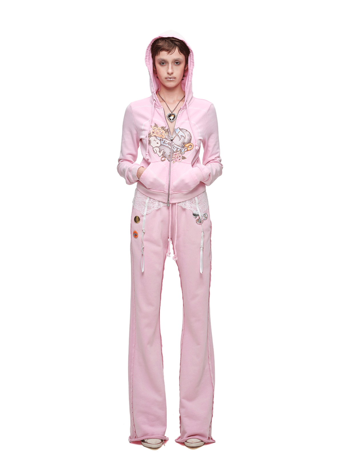 PEANUTS VINTAGE HEART GRAPHIC ZIP HOODIE & LOUNGE PANTS – PINK
