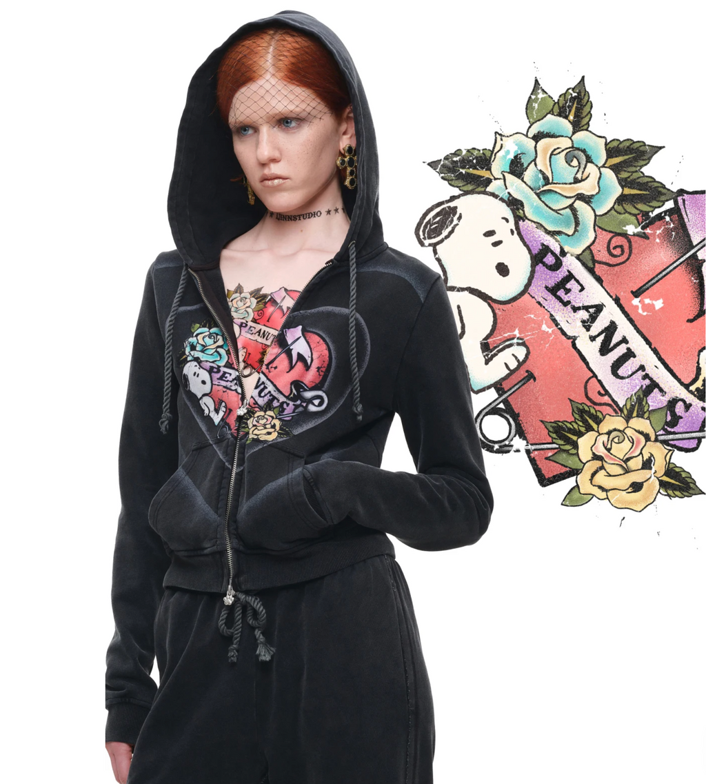 PEANUTS VINTAGE HEART GRAPHIC ZIP HOODIE & LOUNGE PANTS – WASHED BLACK