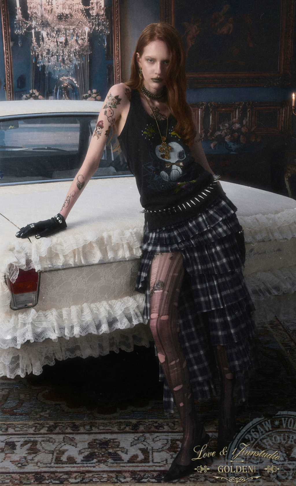 SNOOPY VINTAGE GRAPHIC TANK TOP – BLACK