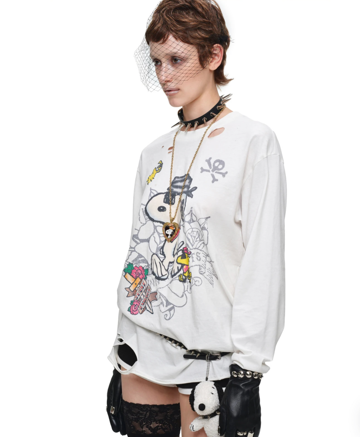 VINTAGE PIRATE SNOOPY DISTRESSED SWEATSHIRT – 2colors