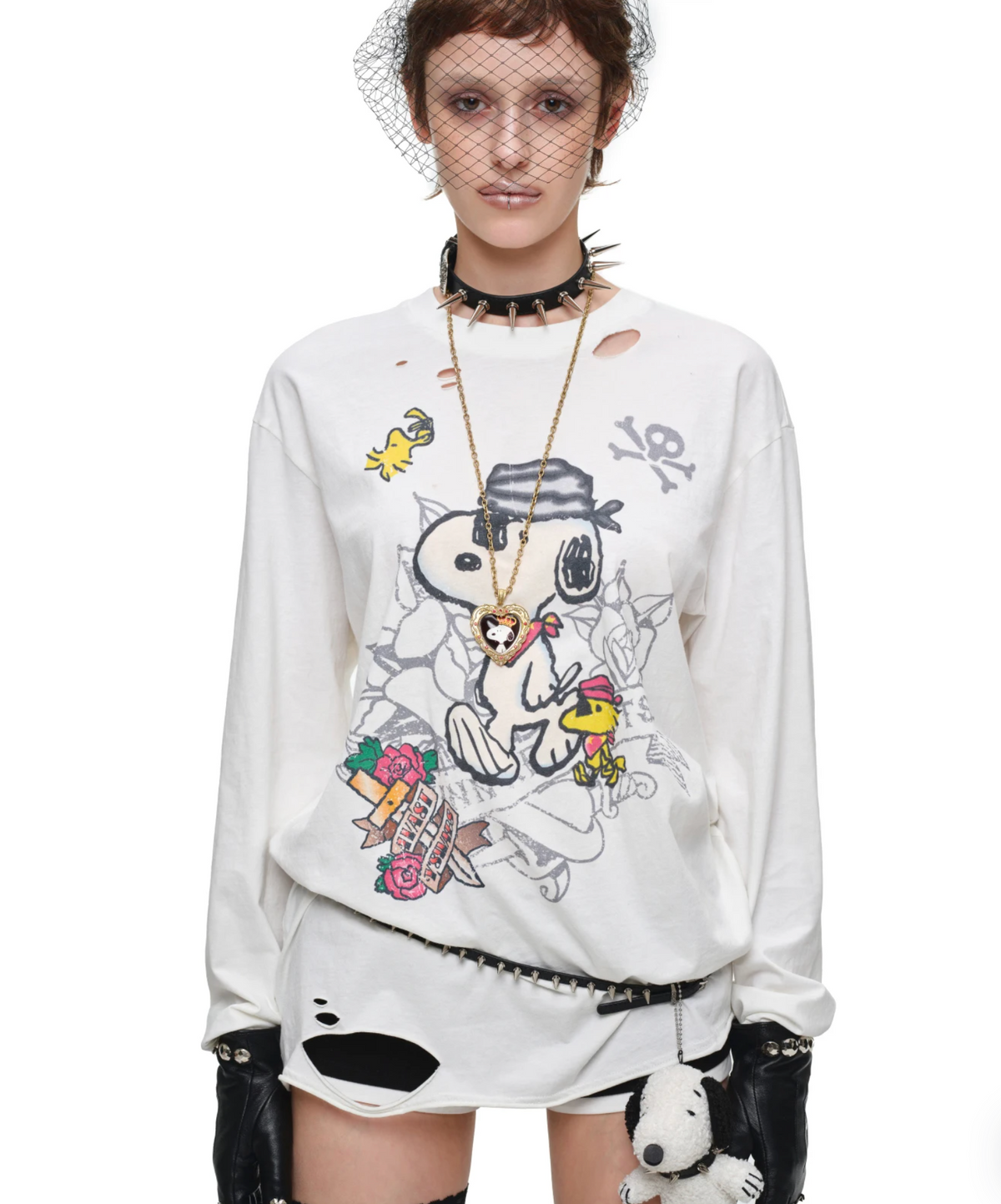 VINTAGE PIRATE SNOOPY DISTRESSED SWEATSHIRT – 2colors