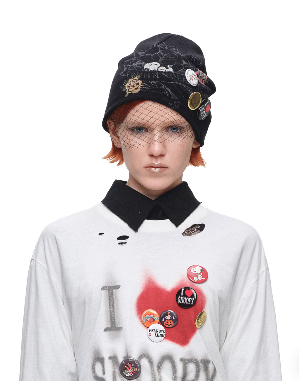 1JINN TATTOO SNOOPY GRAPHIC BEANIE WITH PIN SET – BLACK