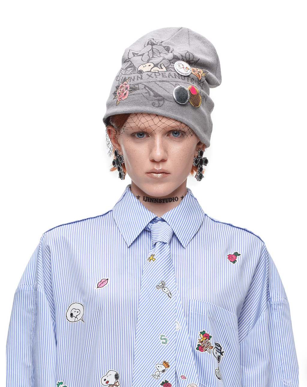 1JINN TATTOO SNOOPY GRAPHIC BEANIE WITH PIN SET – GRAY