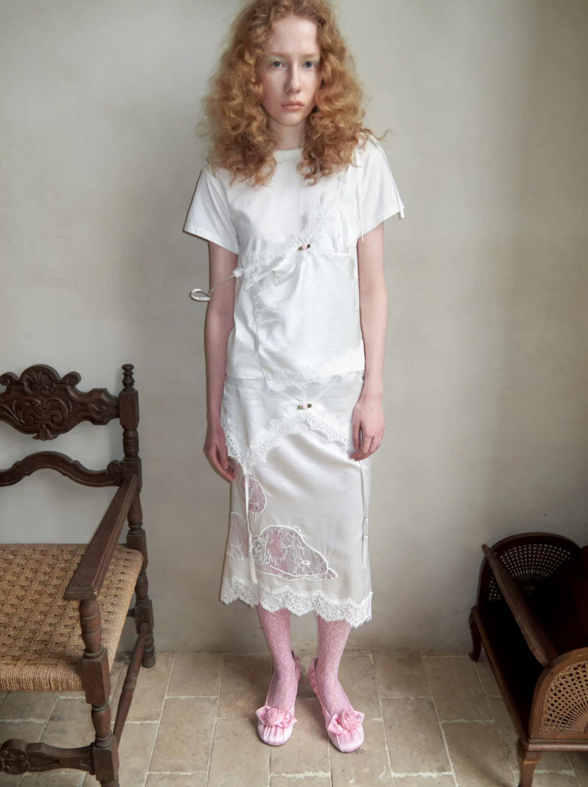 SLEEPING SNOOPY DOG ASYMMETRIC LACE SATIN MIDI SKIRT