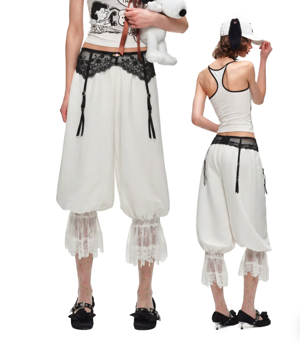 LACE RUFFLE BLOOMER PANTS