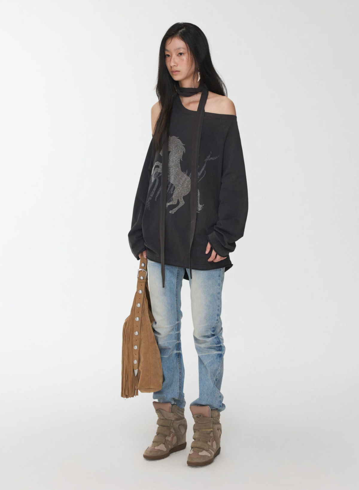 VAMPY RHINESTONE HORSE TOP