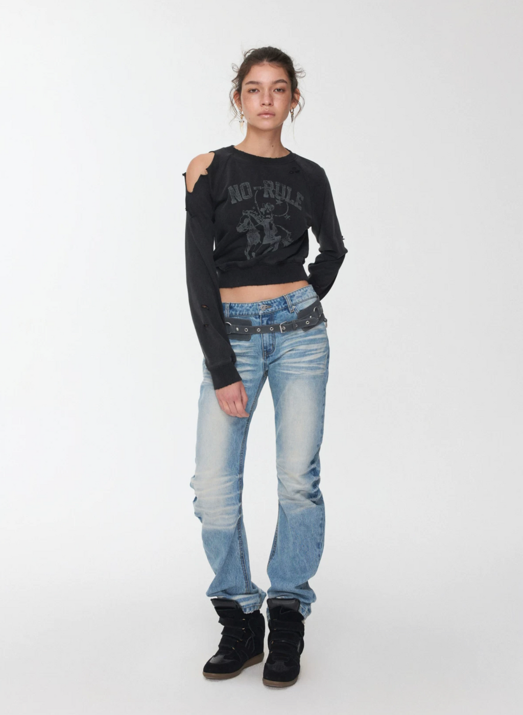 CANDI GRAPHIC SWEATSHIRT - 3colors